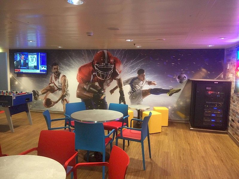 Queen Mary 2 - June 2017