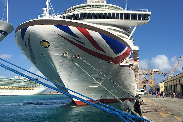 P&O Azura - December 21